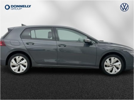 2025 Volkswagen Golf - photo 4