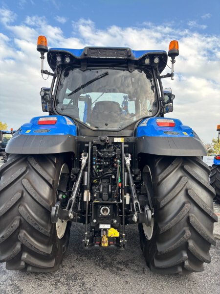 0 New Holland T6.180 - photo 2