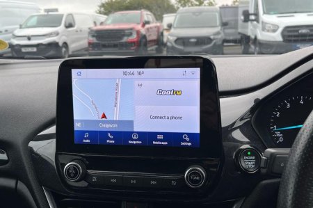 2020 Ford Fiesta - photo 29