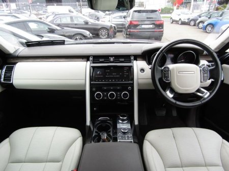 2017 Land Rover Discovery - photo 12
