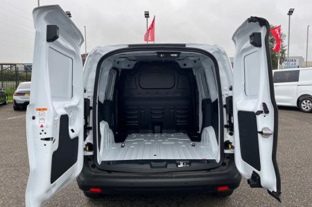 2026 Ford Transit Courier - photo 6