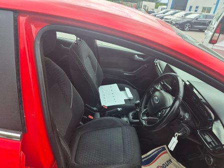 2017 Ford Fiesta - photo 7