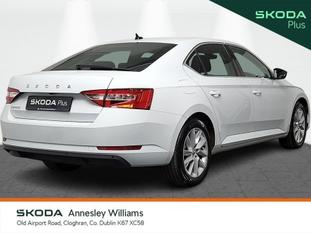 2024 Skoda Superb - photo 3