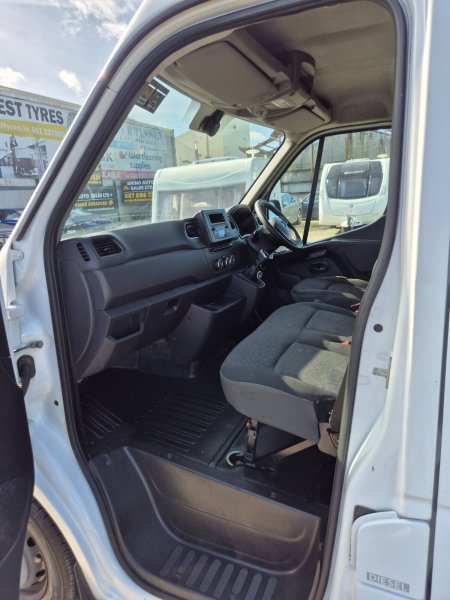 2021 Opel Movano - photo 9