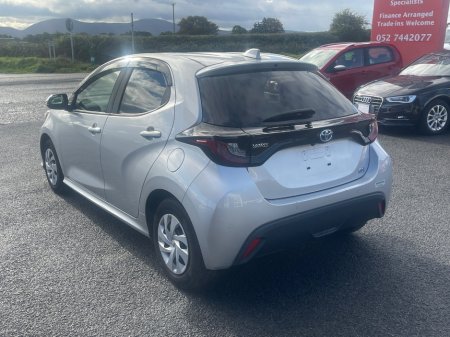 2020 Toyota Yaris - photo 5