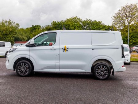 2025 Ford Transit Custom - photo 14