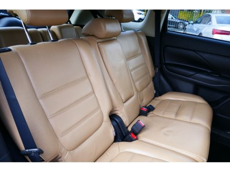 2015 Mitsubishi Outlander - photo 12