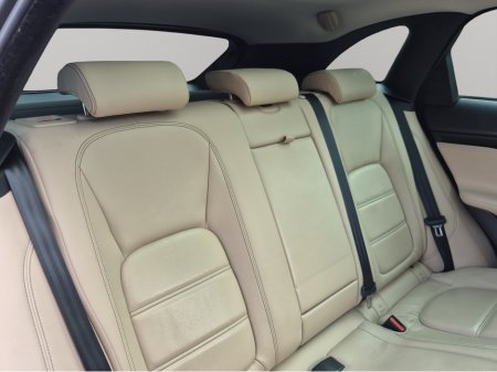 2017 Jaguar F-Pace - photo 10
