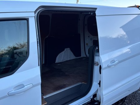 2020 Ford Transit - photo 11