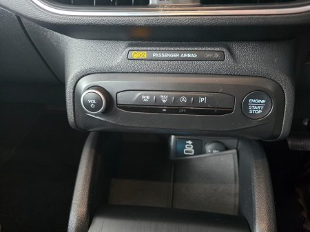 2023 Ford Focus - photo 12