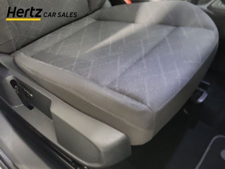 2023 Volkswagen Golf - photo 19