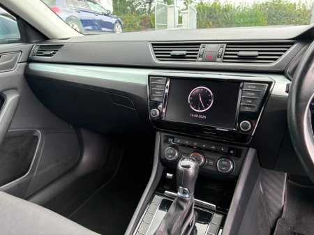 2017 Skoda Superb - photo 7