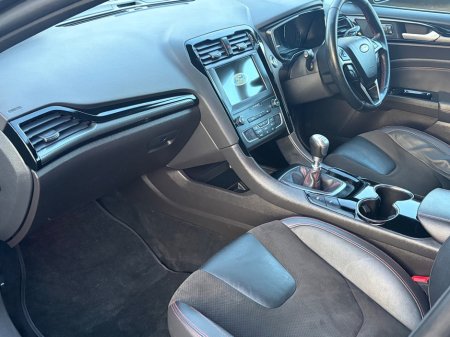 2021 Ford Mondeo - photo 13