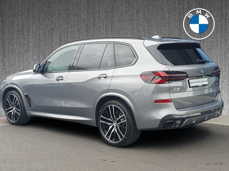 2026 BMW X5 - photo 2