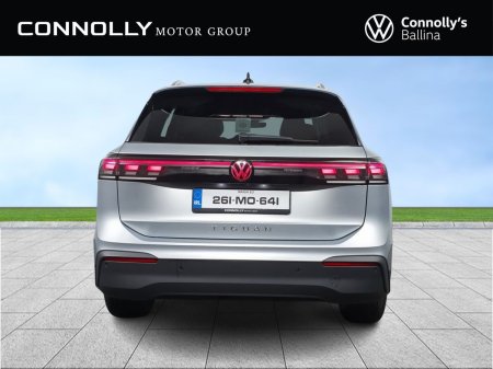 2026 Volkswagen Tiguan - photo 12