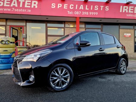 2017 Toyota Yaris - photo 2