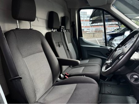 2019 Ford Transit - photo 10