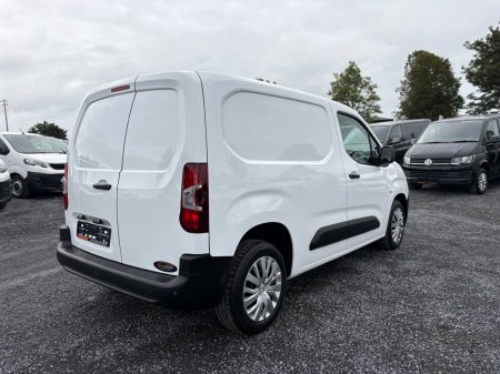2020 Peugeot Partner - photo 5