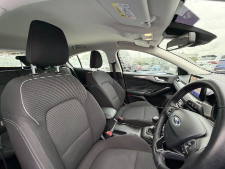 2019 Ford Focus - photo 19