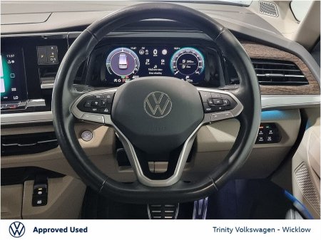 2025 Volkswagen Multivan - photo 23