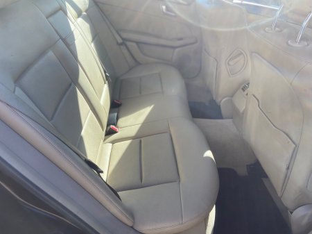 2011 Mercedes-Benz E-Class - photo 3