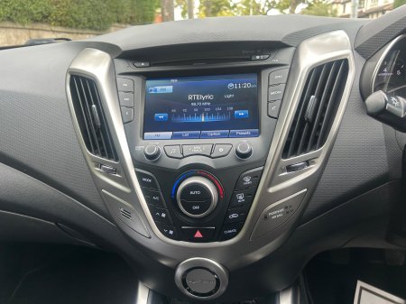 2013 Hyundai Veloster - photo 10