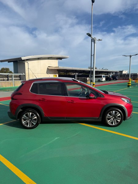 2017 Peugeot 2008 - photo 8