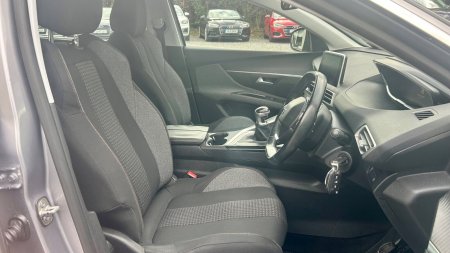 2018 Peugeot 5008 - photo 12