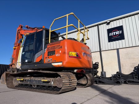 0 HITACHI 