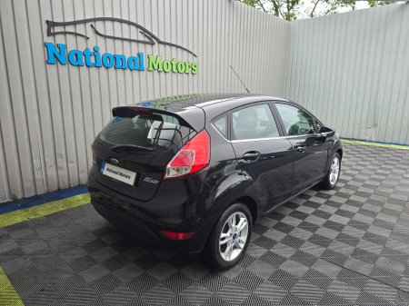 2016 Ford Fiesta - photo 3