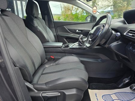 2022 Peugeot 5008 - photo 13