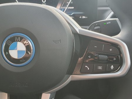 2026 BMW i4 - photo 18