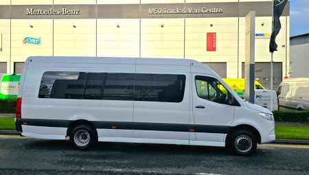 2026 Mercedes-Benz Sprinter M50 Shuttle Pro 19+C+D - photo 4