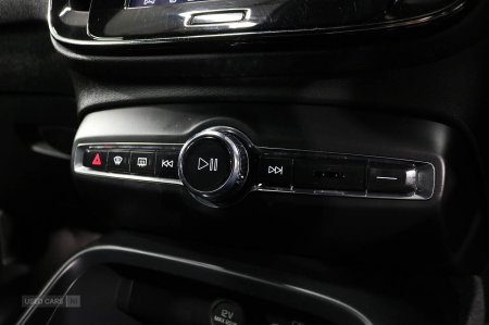 2023 Volvo XC40 - photo 39