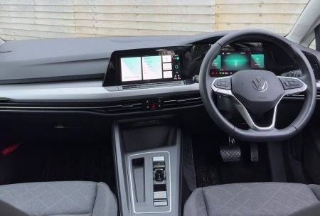 2023 Volkswagen Golf - photo 11