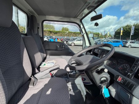 2019 Isuzu NPR - photo 11