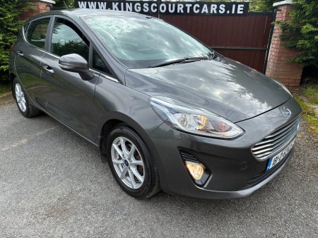 2018 Ford Fiesta - photo 17