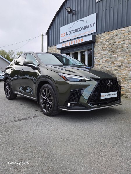 2025 Lexus NX 450h+ Executive PHEV AWD