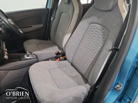 2021 Renault Zoe - photo 23