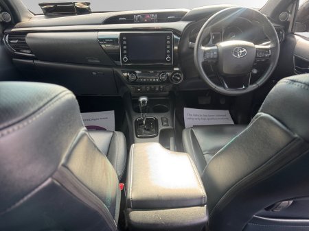 2021 Toyota Hilux - photo 11