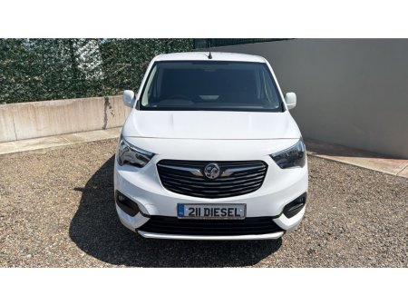 2021 Vauxhall Combo - photo 5