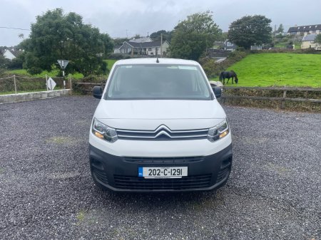 2020 Citroen Berlingo - photo 2