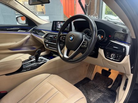 2017 BMW 5-Series - photo 13