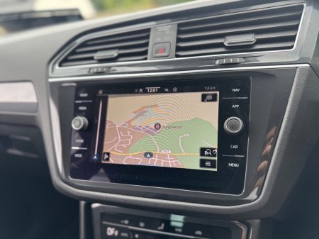 2022 Volkswagen Tiguan - photo 12