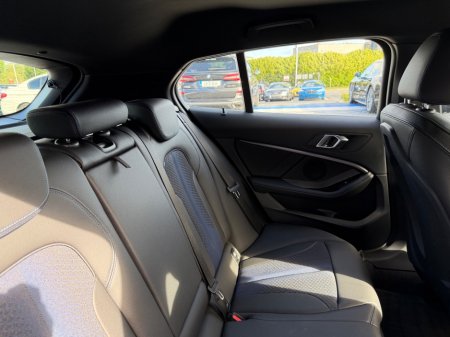 2021 BMW 1-Series - photo 34