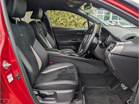 2020 Toyota C-HR - photo 12