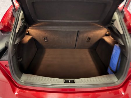 2016 Ford Focus - photo 17