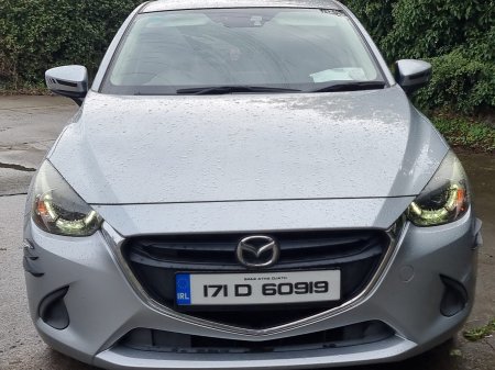2017 Mazda Demio - photo 3