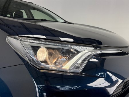 2018 Toyota RAV4 - photo 9