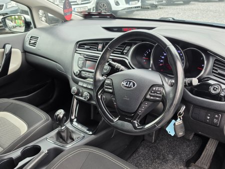 2017 Kia Ceed - photo 5